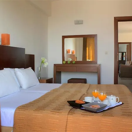 Ξενοδοχείο με διαμερίσματα Rhodos Horizon Boutique-adults Only 4*